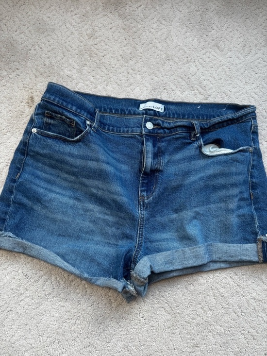 LOFT Pants - LOFT Women's Dark Blue Denim Roll-Cuff Shorts - size 32